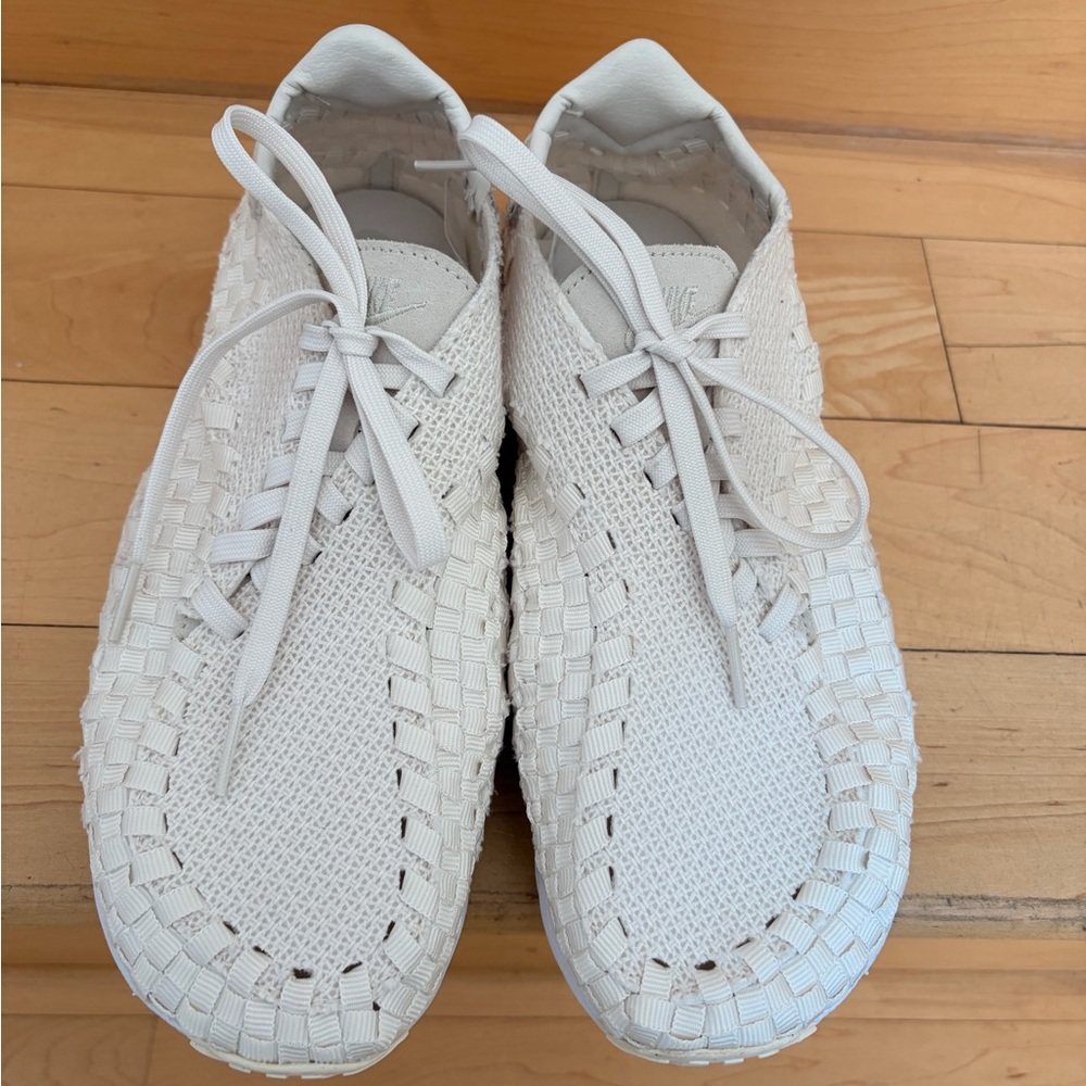 Nike White Woven Men's Sneakers